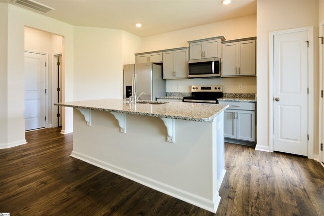 Building Photo - 753 Embark Cir