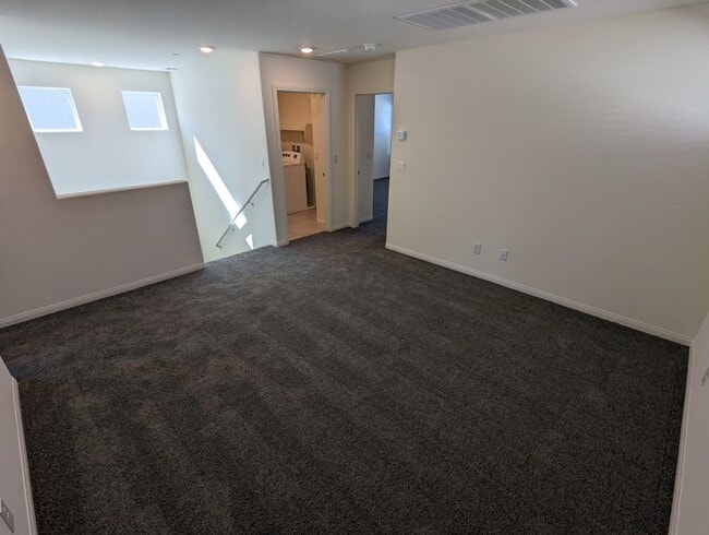 Building Photo - 7071 Alabaster Peak St