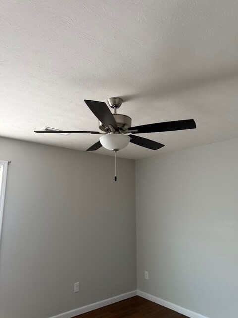 Building Photo - 148 School Side Dr