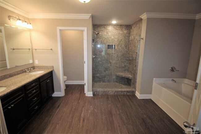 Building Photo - 8234 FL-89