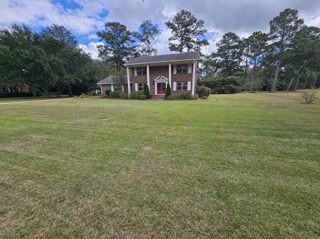 Building Photo - 217 Windsor Rd