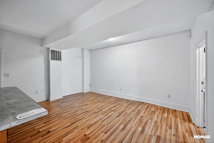Building Photo - 2500 Eaton St