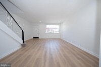 Building Photo - 8602 Rugby St