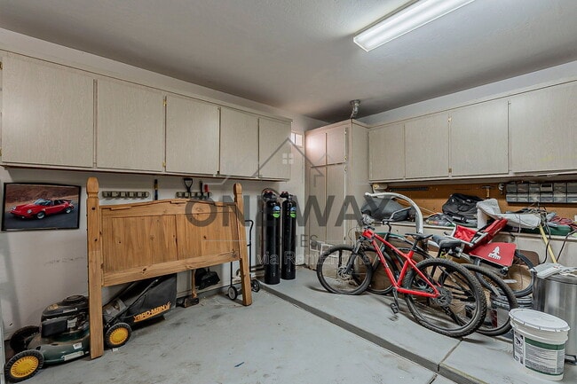 Building Photo - 1768 E Marquette Dr