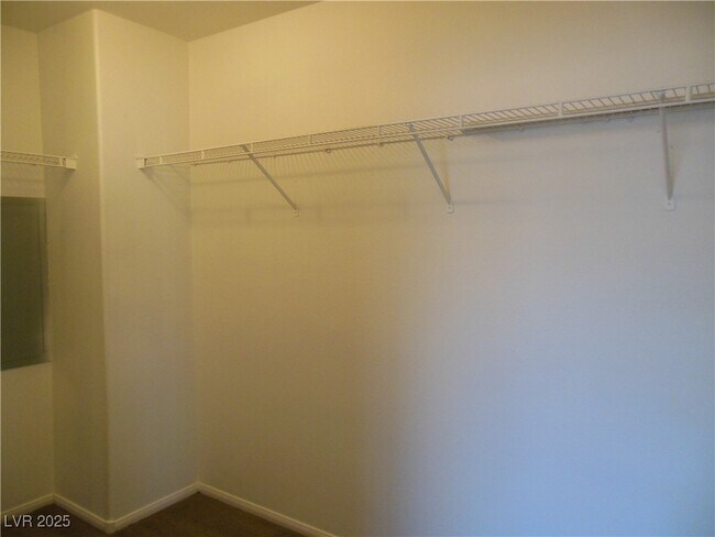 Building Photo - 2516 Chenault Cir