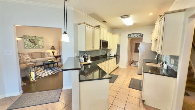 Building Photo - 11215 Carston Cove