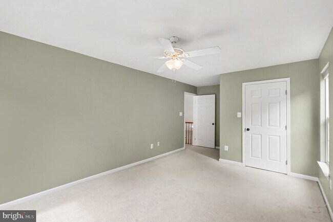 Building Photo - 3915 Carlyle Ct