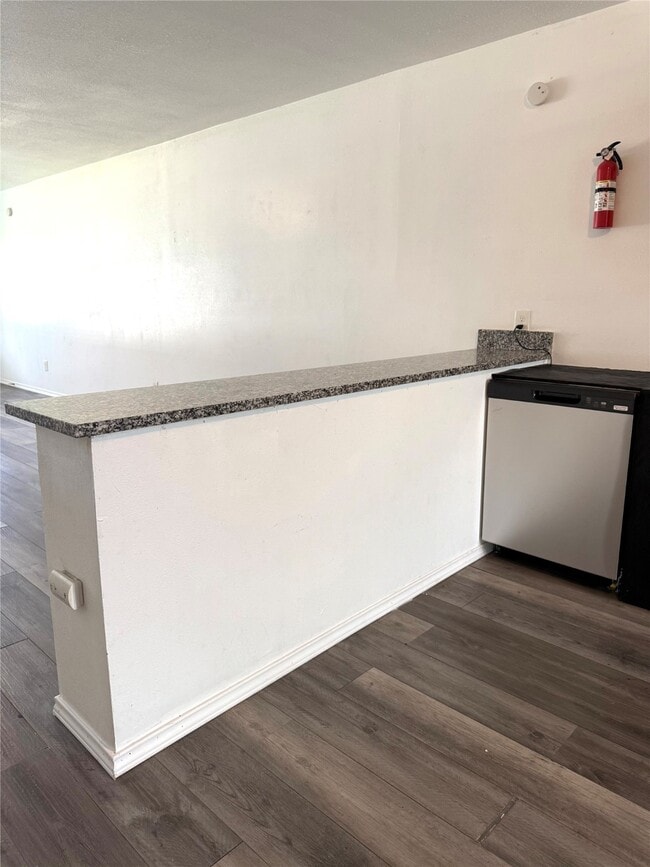 Building Photo - 9822 Candy Ct