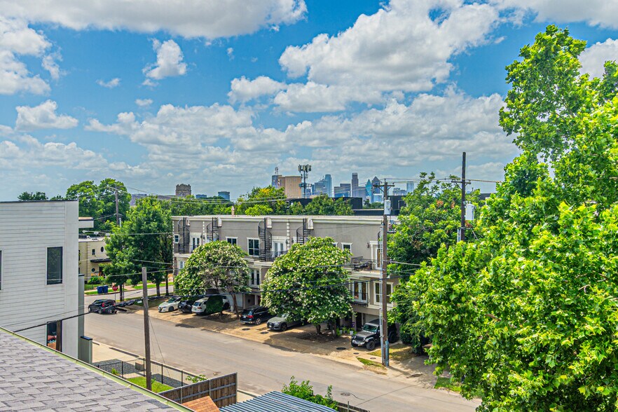 Building Photo - 5706 Lindell Ave