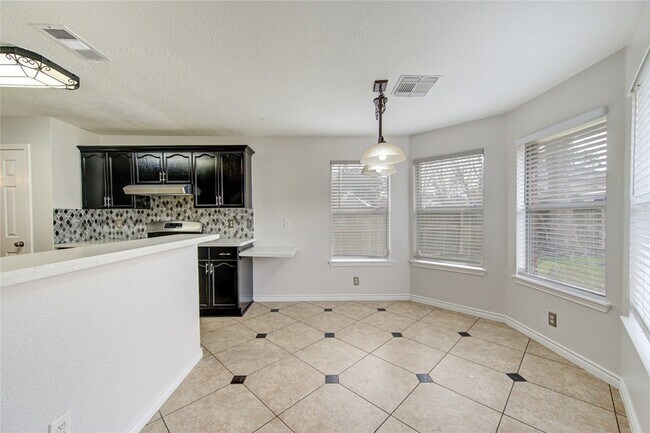 Building Photo - 14123 Torrey Forest Dr