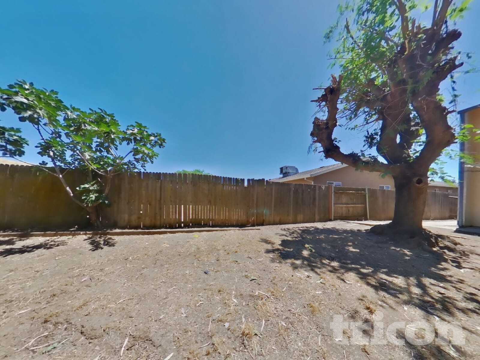 Building Photo - 1109 Nadene Dr