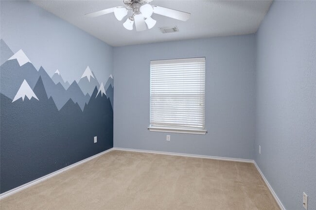 Building Photo - 6302 Denison Oaks Dr