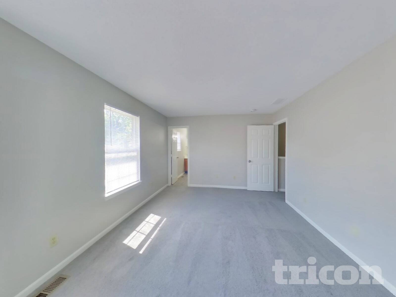 Building Photo - 4002 Caddy Way