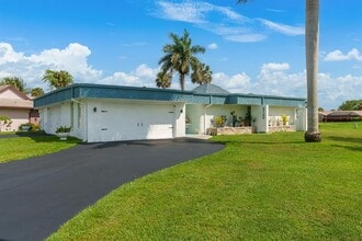 Building Photo - 5100 Yellow Pine Ln