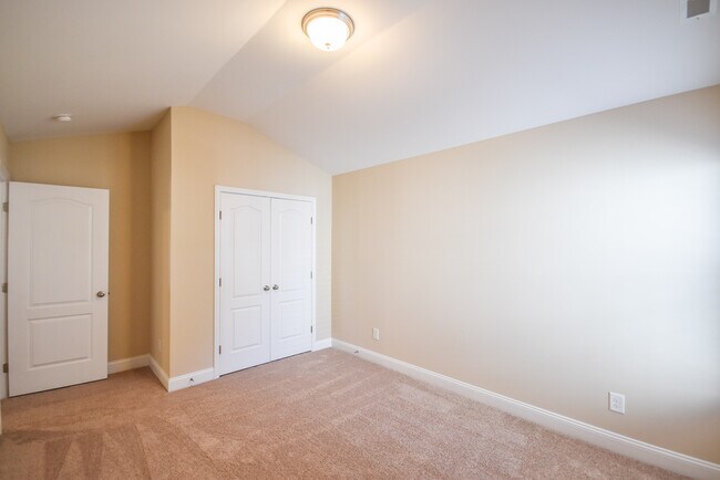 Building Photo - 67 Timber Skip Dr
