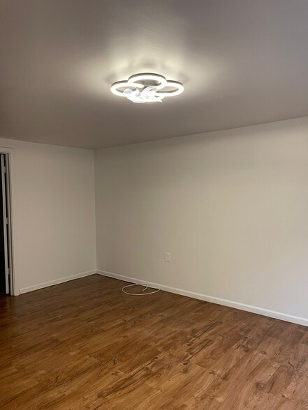 Building Photo - 2312 N Nagle Ave