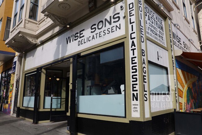 Building Photo - Remodeled modern 1 bedroom end unit, close...