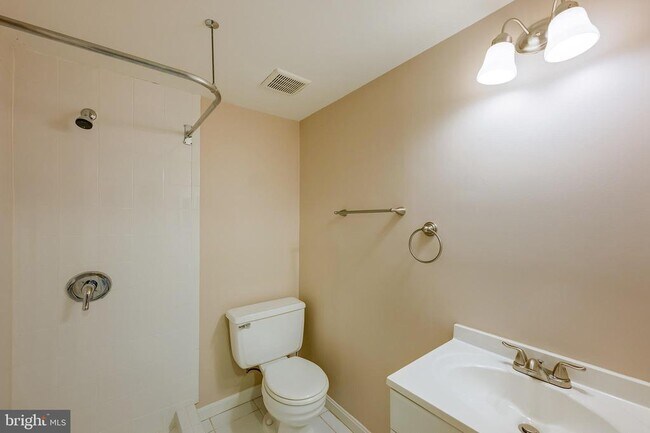 Building Photo - 1831 Tufa Terrace