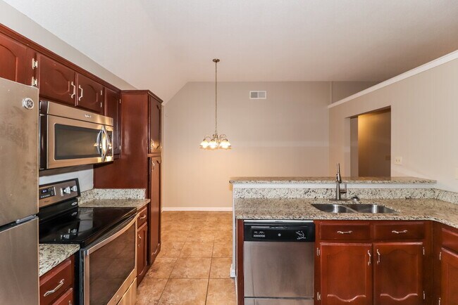 Building Photo - 5689 Kayla Dr