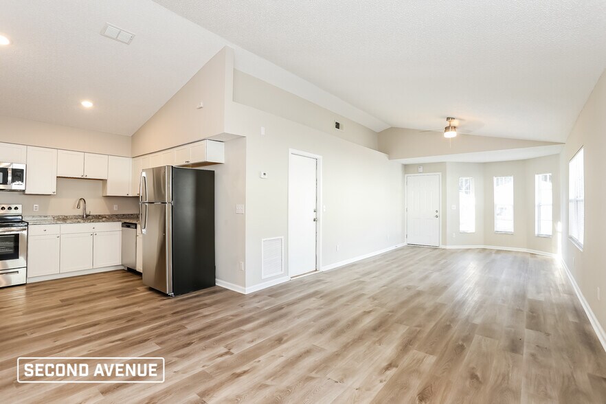 Building Photo - 6114 Delmar Pl