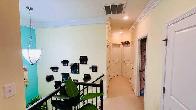 Building Photo - 3220 Yeager Dr