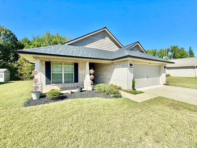 Building Photo - 8437 Grayce Dr