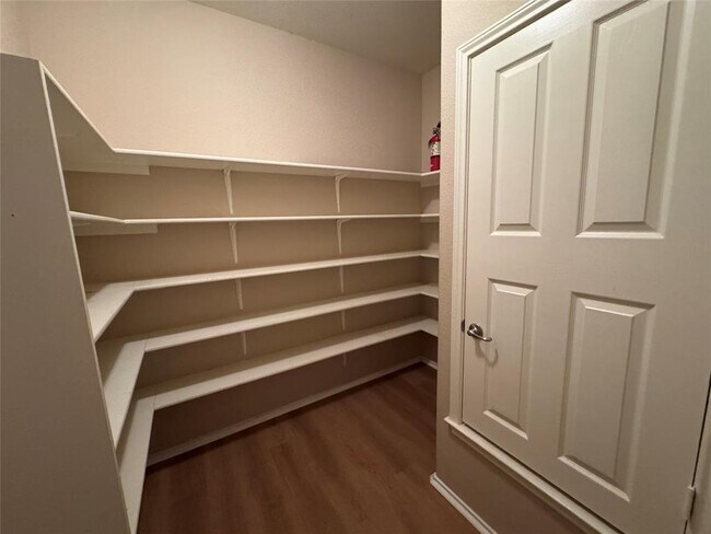 Building Photo - 500 Springbrook Rd