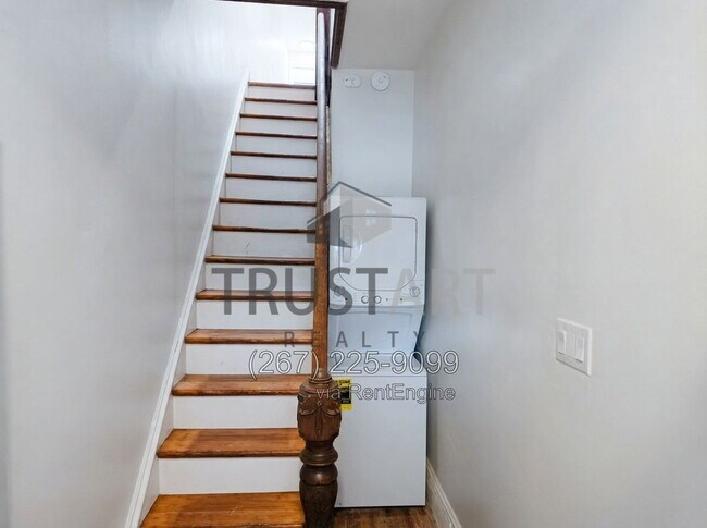 Building Photo - 1103 Foulkrod St