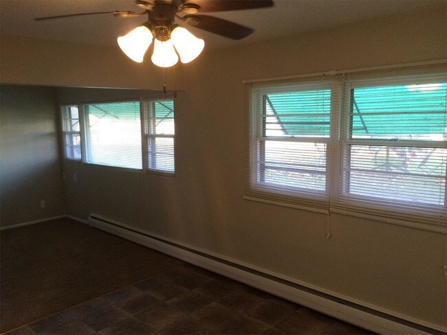 Building Photo - 2501 9th St N