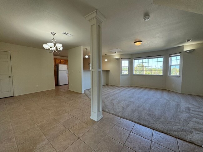 Building Photo - Spacious 3-Bedroom Duplex Located within C...