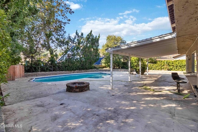 Building Photo - 217 Smoke Tree Ave