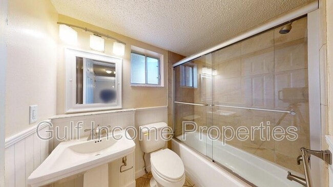 Building Photo - 4121 Heron Way