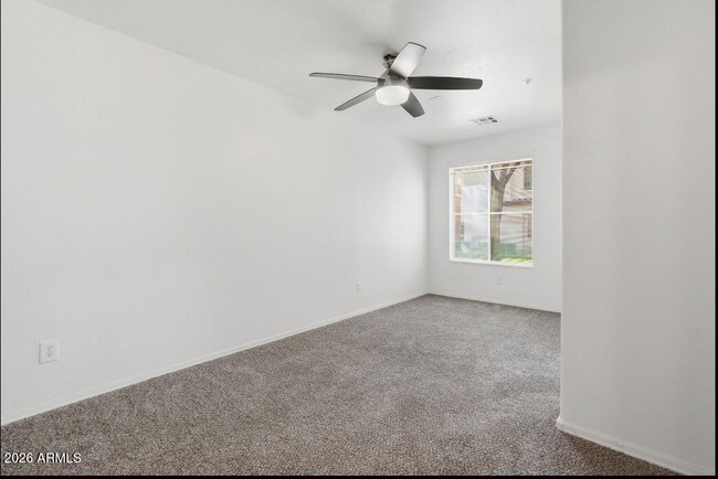 Building Photo - 161 W Campbell Ct