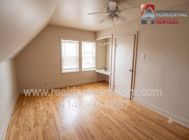 Building Photo - 2454 N Booth St