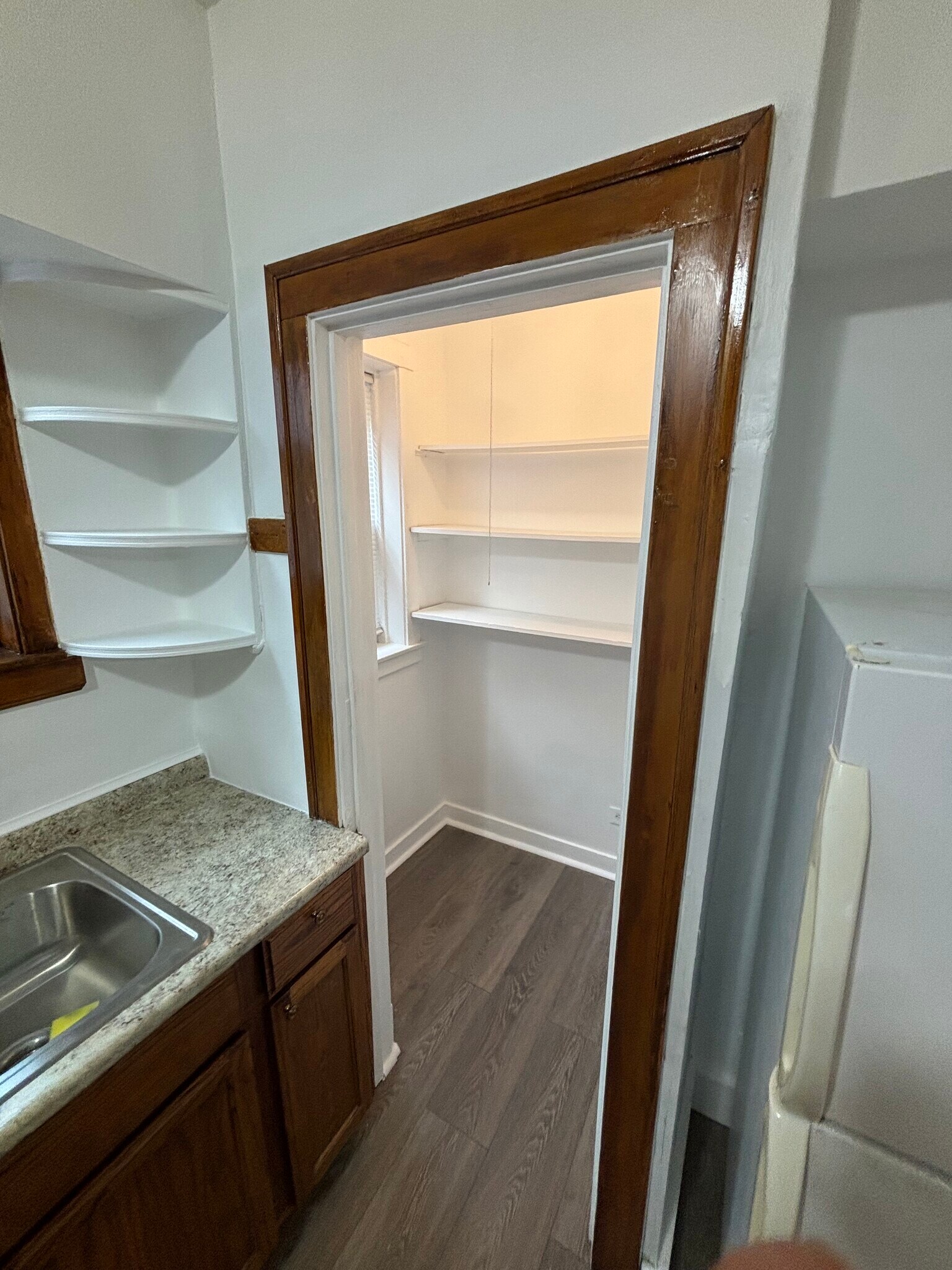 Building Photo - 7935 S Ellis Ave