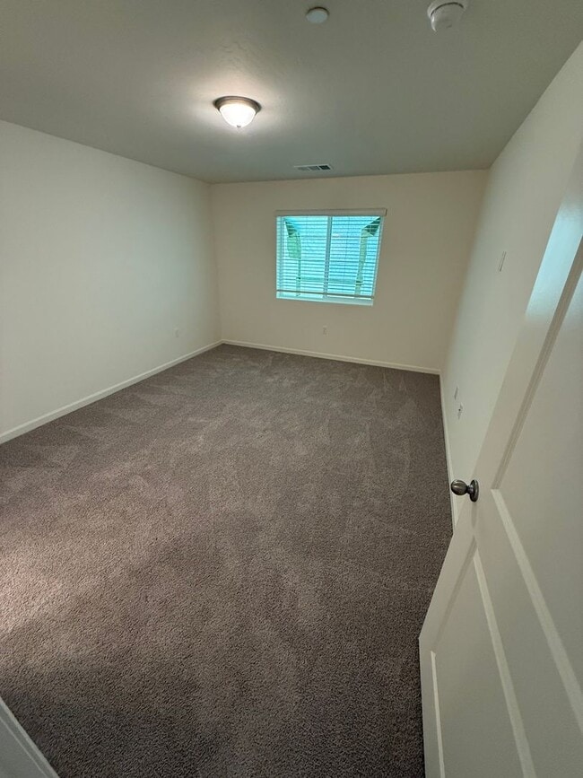 Building Photo - NEW Beautiful 3 Bedroom 2 Bath Home In Delano