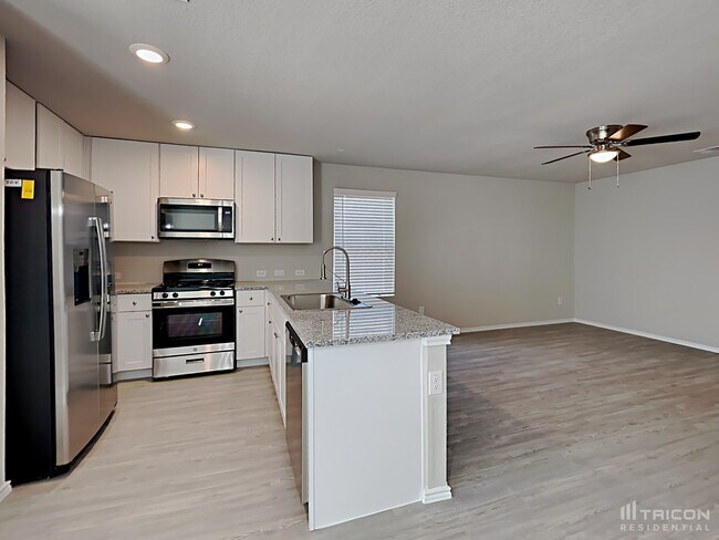 Building Photo - 5538 Basil Chase