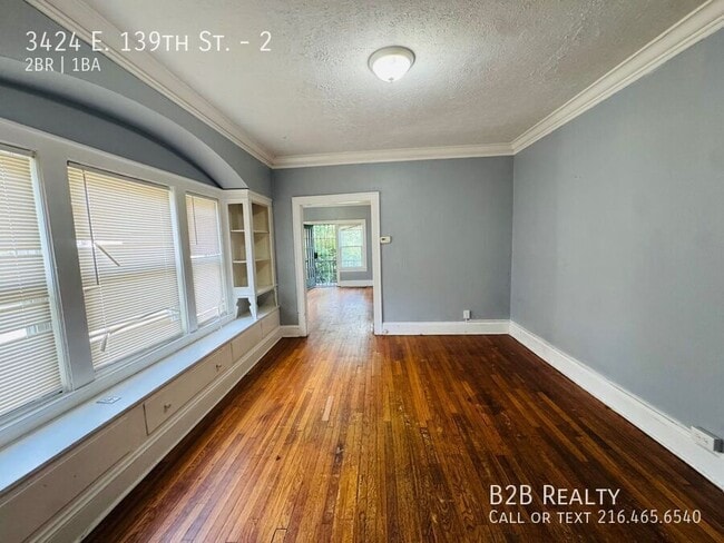 Building Photo - 3424 E 139th St