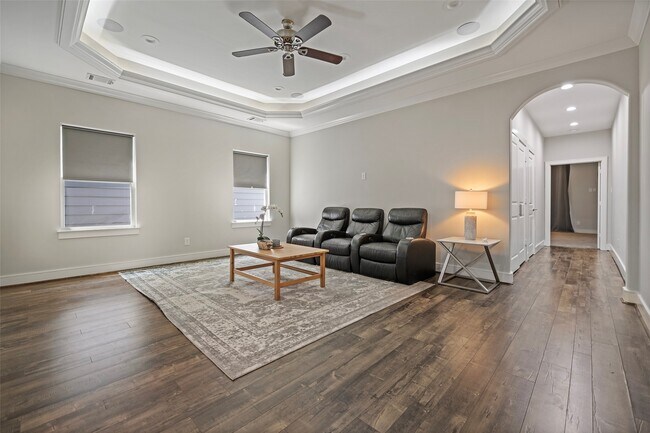 Building Photo - 6533 Castlebay Dr