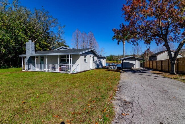 Building Photo - 11416 Pine Forest Dr
