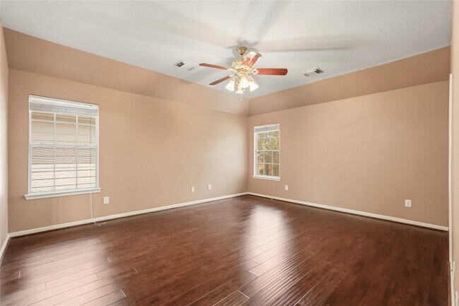 Building Photo - 15106 Turphin Way