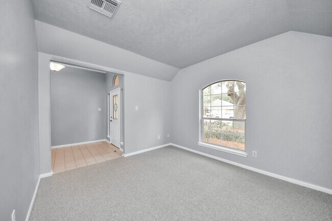 Building Photo - 9711 Andrews Ln