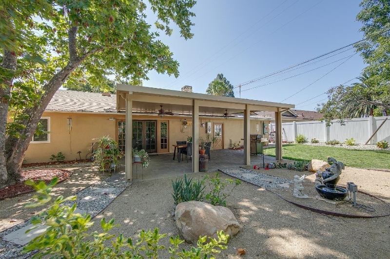 Building Photo - 2251 Markham Ave