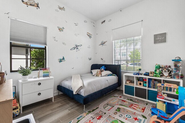 Building Photo - 8795 Grand Prix Ln