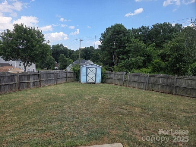 Building Photo - 924 Harbour View Cove NE