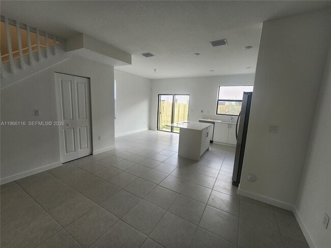 Building Photo - 23331 SW 128th Ave