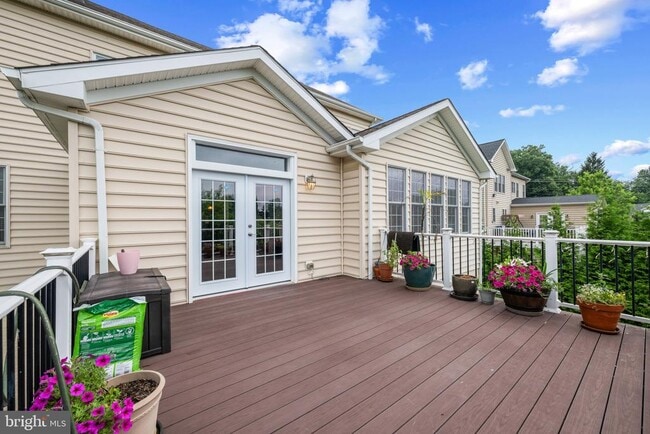 Building Photo - 5066 Winesap Way
