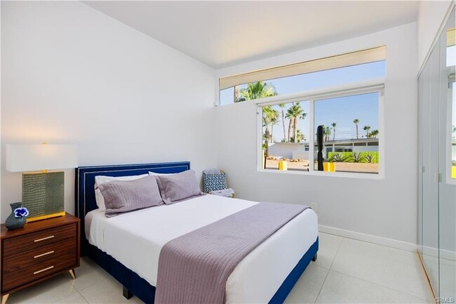 Building Photo - 3466 E Paseo Barbara