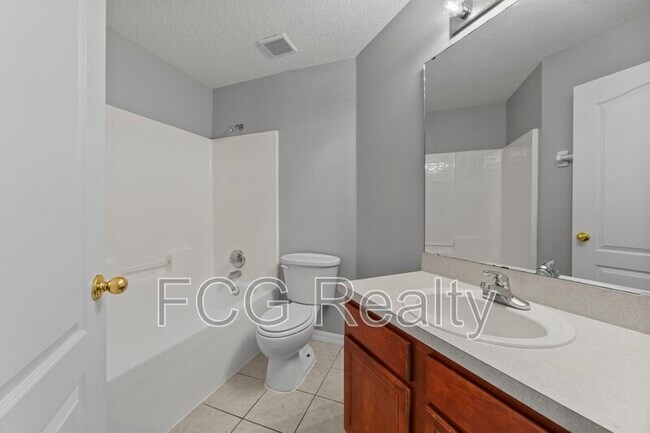 Building Photo - 3028 Sandstone Cir