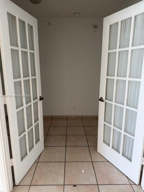 Building Photo - 5601 Collins Ave